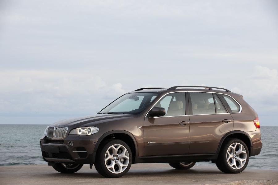  BMW X5 2011 года  (фото 38 из 190)